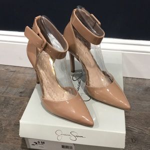 Nude Jessica Simpson heels